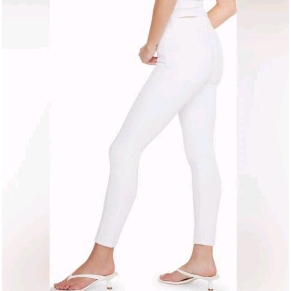Good American Jeans Womens 10/30 White Good Legs Crop Skinny Basics Capsule - Picture 5 of 9